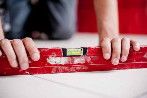 Homeowners lose billions to unlicensed builders