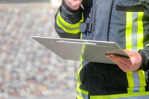 A new campaign for builders to be licensed